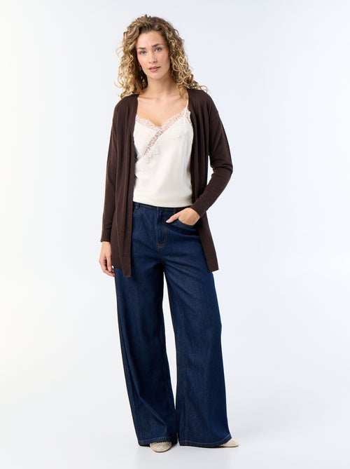Offene Kurzstrickjacke aus Feinstrick - Kiabi Offene Kurzstrickjacke aus Feinstrick - Kiabi