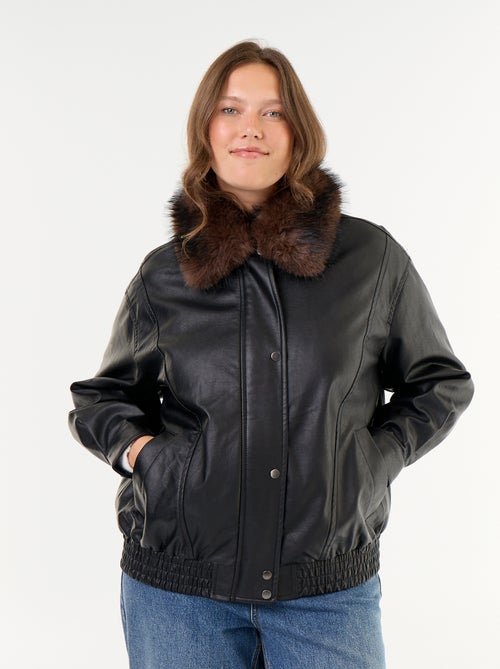 Oversize-Blouson aus Kunstleder mit abnehmbarem Kunstfellkragen - Kiabi