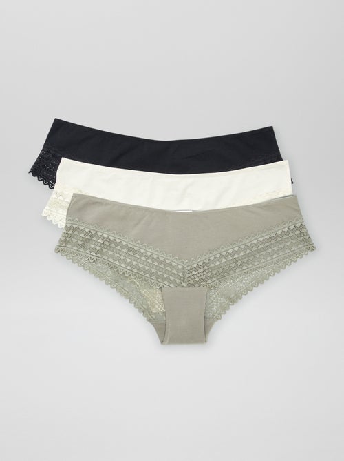 Pack of 3 cotton and lace boy shorts - Kiabi