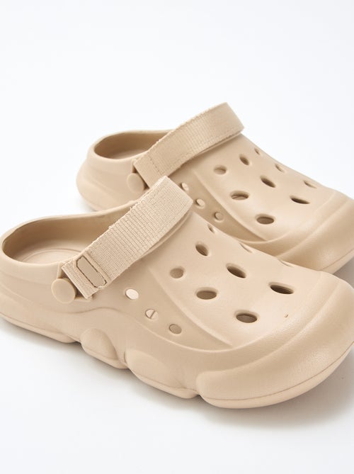 Paire de mules de plage fermées - Kiabi