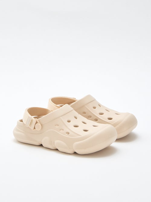 Paire de mules de plage fermées - Kiabi