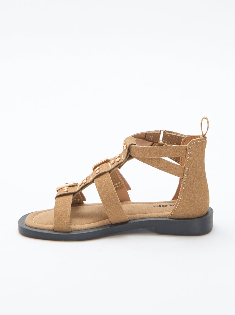 Paire de sandales plates avec brides clous Beige - Kiabi