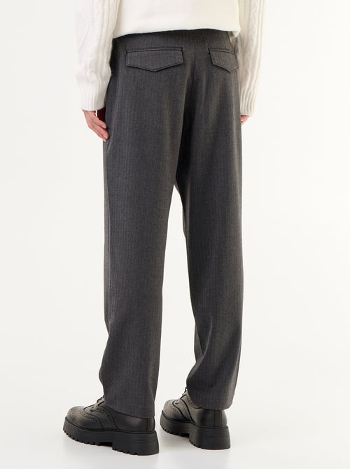 Pantalon à pinces en matière douce - Kiabi