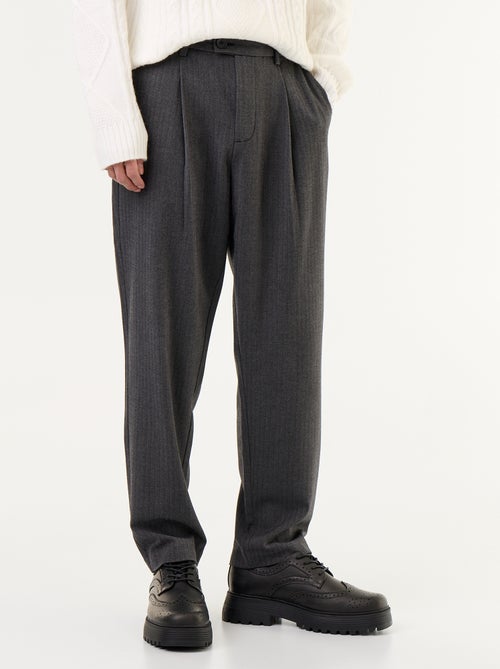 Pantalon à pinces en matière douce - Kiabi