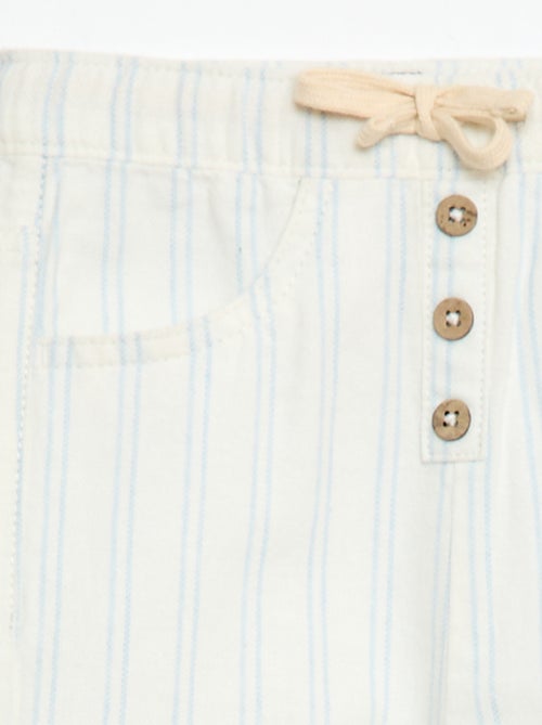 Pantalon blanc avec fines rayures - Kiabi