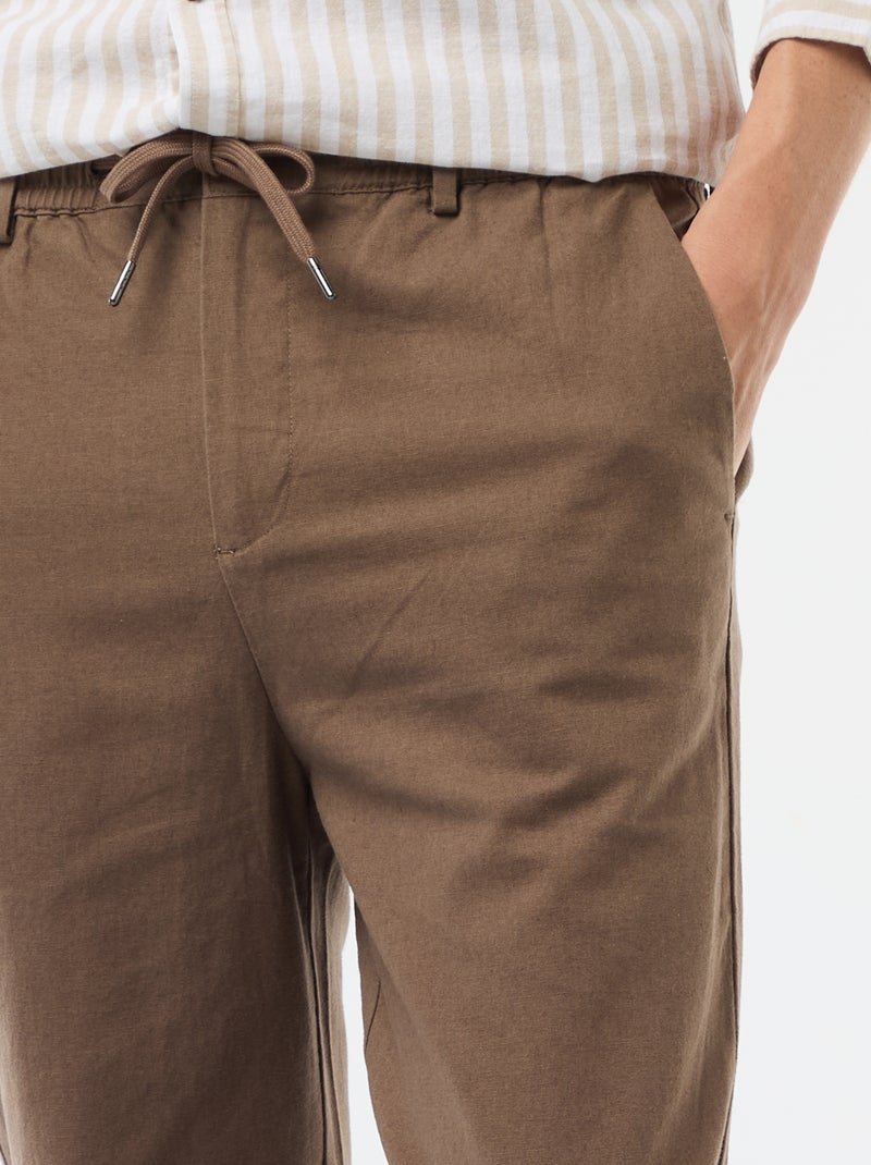 Pantalon chino regular en lin mélangé Marron - Kiabi