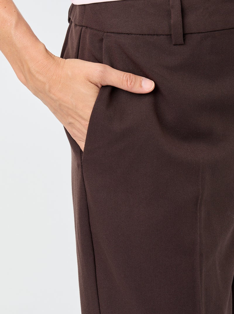 Pantalon cigarette uni avec 2 poches Marron - Kiabi