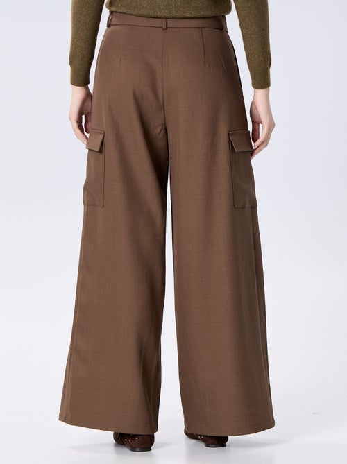 Pantalon coupe large taille haute avec poches à rabat - Kiabi