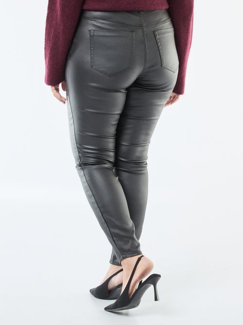 Pantalon droit en matière satinée - Kiabi