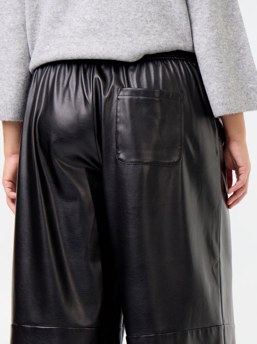 Pantalon en faux cuir - Kiabi
