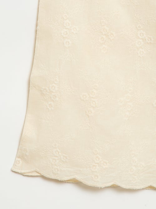 Pantalon en popeline avec broderies - Kiabi