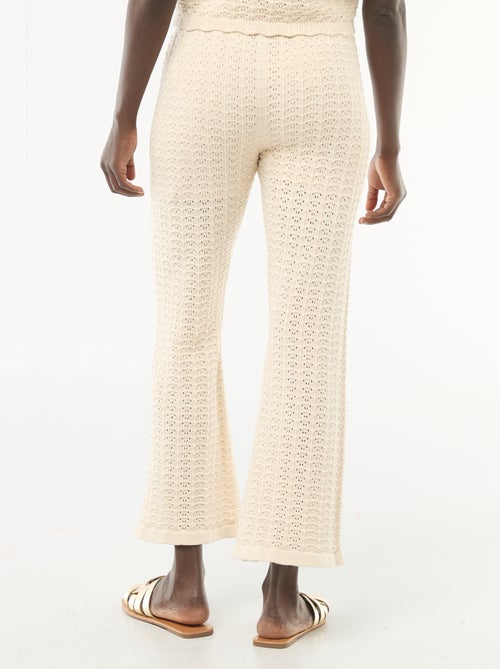 Pantalon en tricot fantaisie pour femme à coupe flare - Kiabi Pantalon en tricot fantaisie pour femme à coupe flare - Kiabi