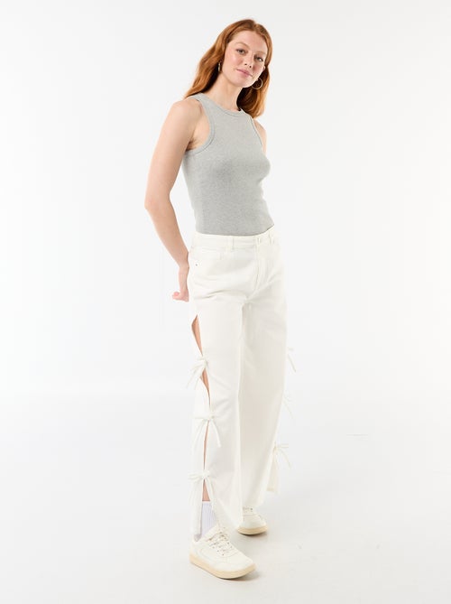 Pantalon en twill avec noeuds sur côtés - Kiabi
