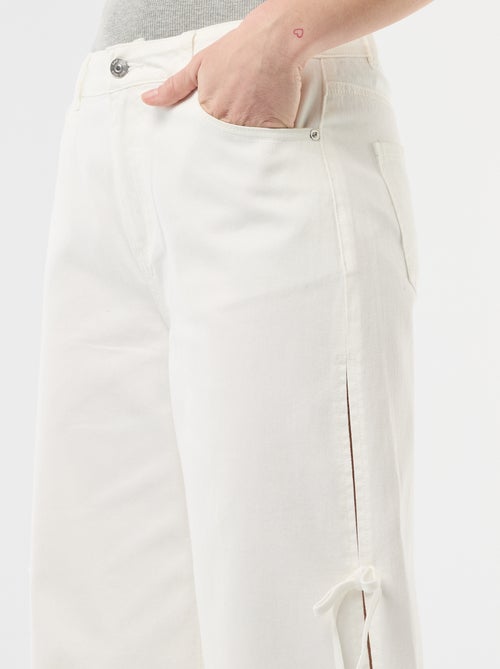 Pantalon en twill avec noeuds sur côtés - Kiabi