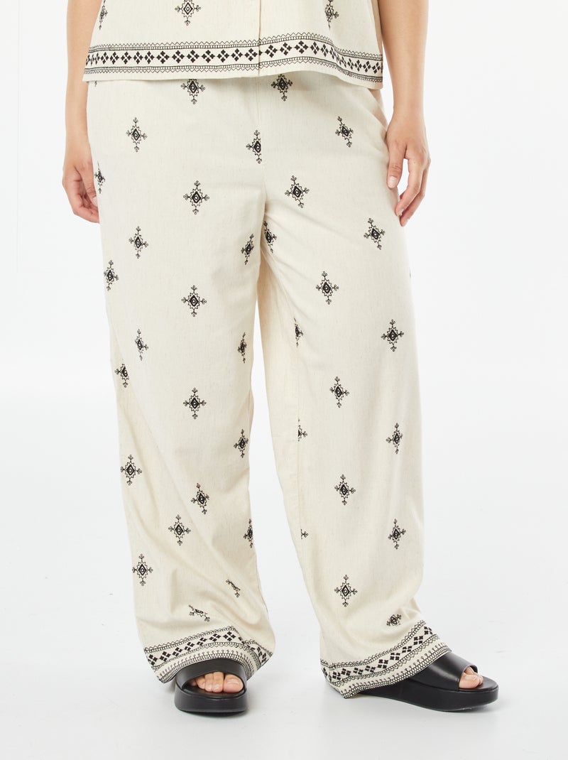 Pantalon large 3/4 brodé Beige - Kiabi