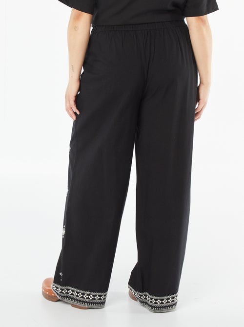 Pantalon large 3/4 brodé - Kiabi