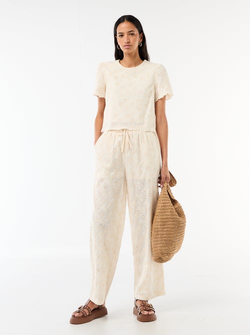 Pantalon large à broderie anglaise en coton uni - Kiabi