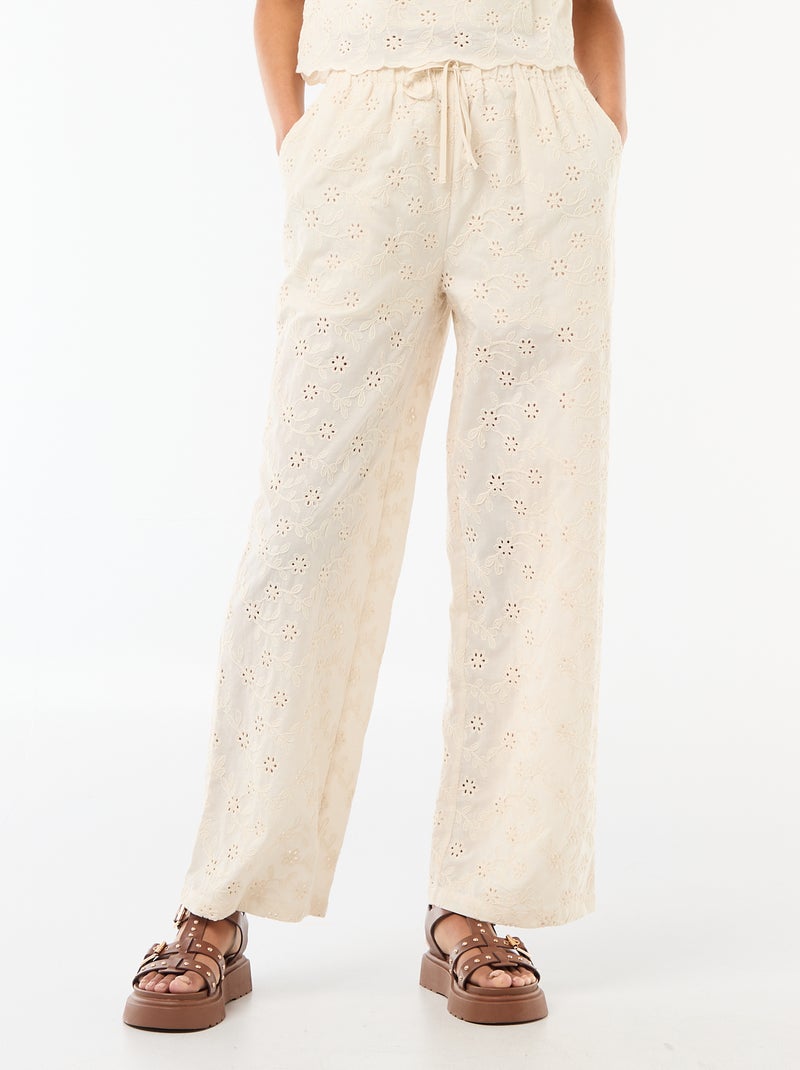 Pantalon large à broderie anglaise en coton uni Beige - Kiabi