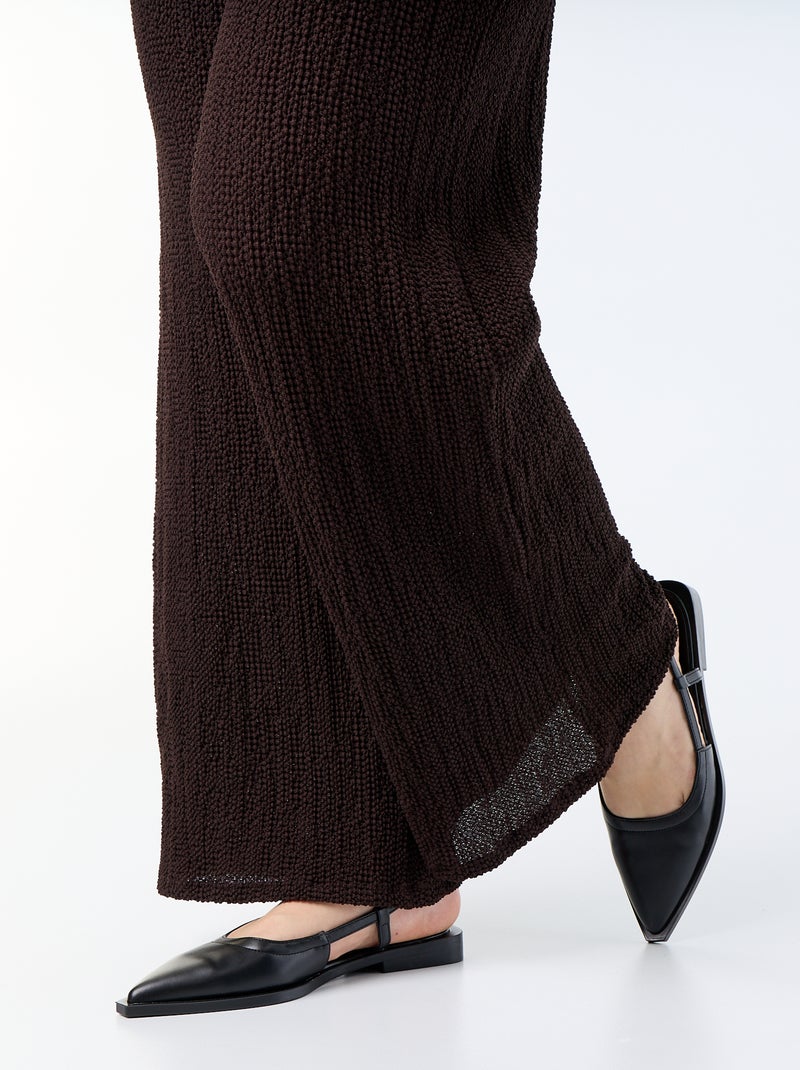Pantalon large en maille gaufrée Marron - Kiabi