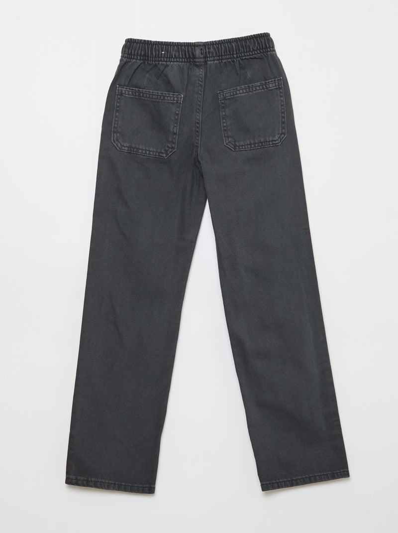 Pantalon poches rectangulaires - Coupe + ajustée Noir - Kiabi