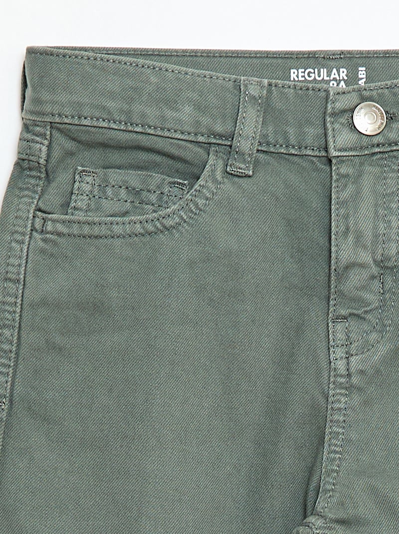 Pantalon regular 5 poches Vert - Kiabi