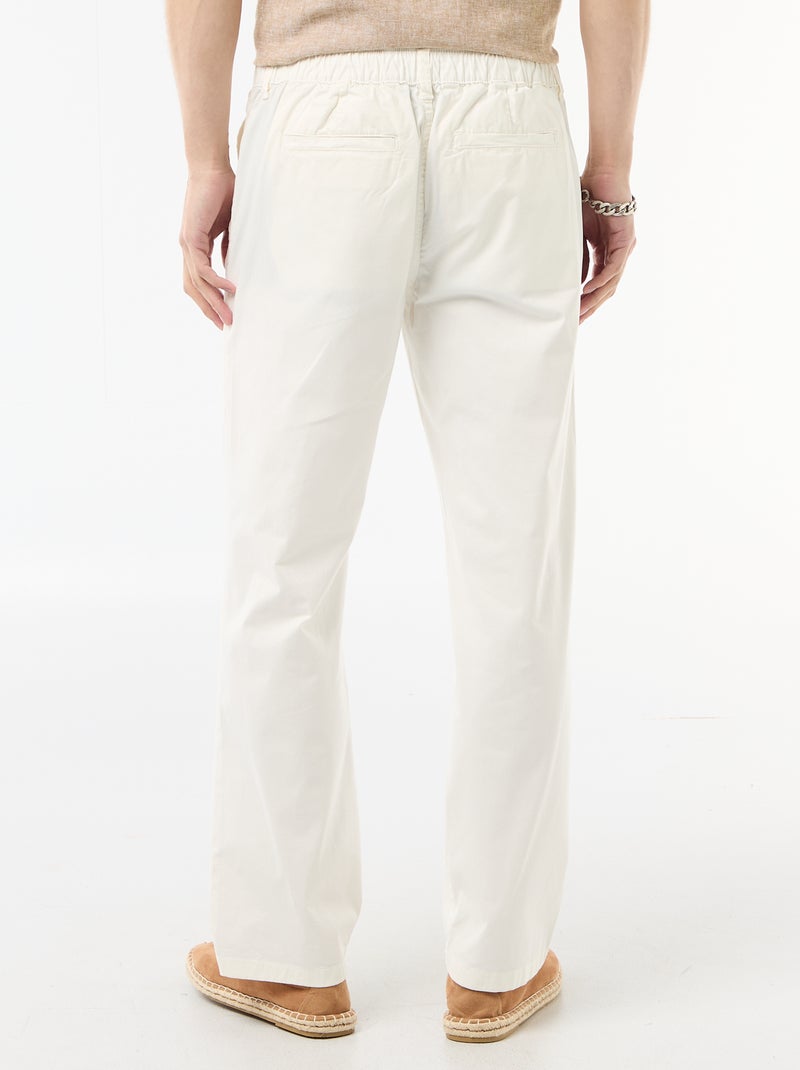 Pantalon regular en twill Blanc - Kiabi