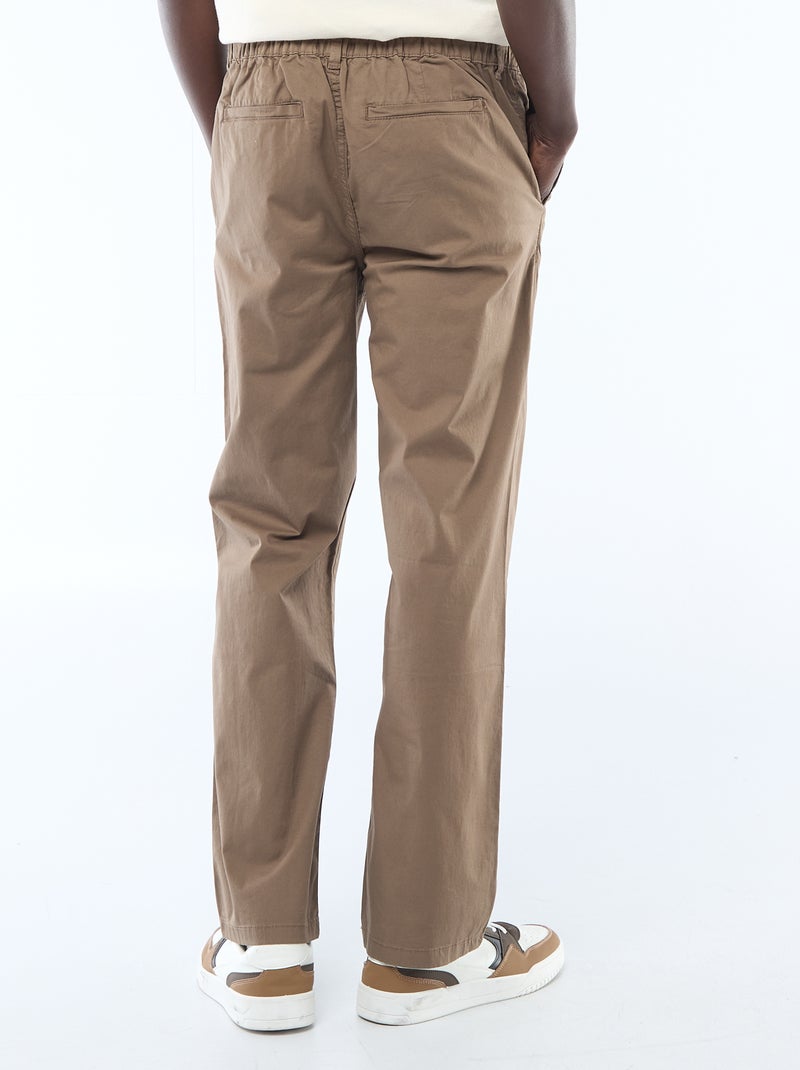 Pantalon regular en twill Marron - Kiabi