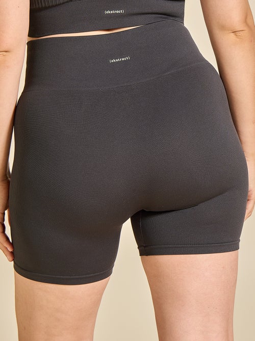 Pantaloncino ciclista sportivo a costine - (ekstract) - Kiabi
