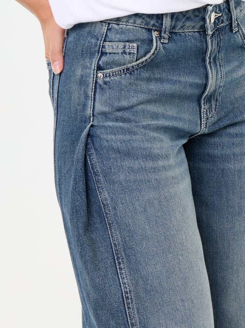 Pantalone in denim con pinces decorative - Kiabi