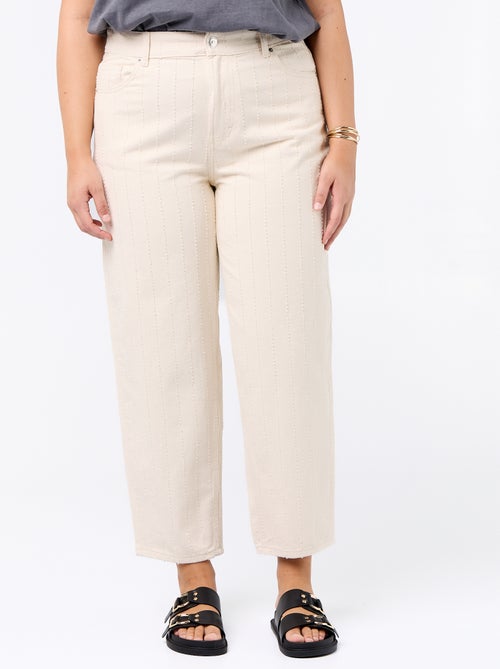 Pantalone in twill con abrasioni fantasiose verticali - Kiabi