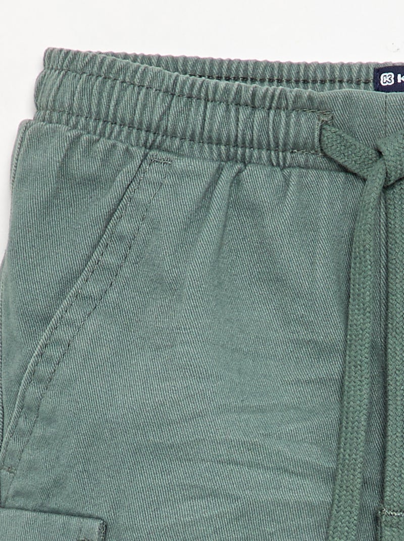 Pantalone jogger in twill con tasche a patta Verde - Kiabi