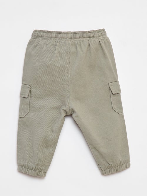 Pantalone jogger in twill con tasche a patta - Kiabi Pantalone jogger in twill con tasche a patta - Kiabi