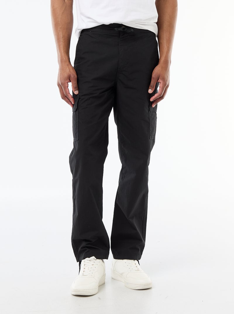 Pantalone multitasche regular fit Nero - Kiabi