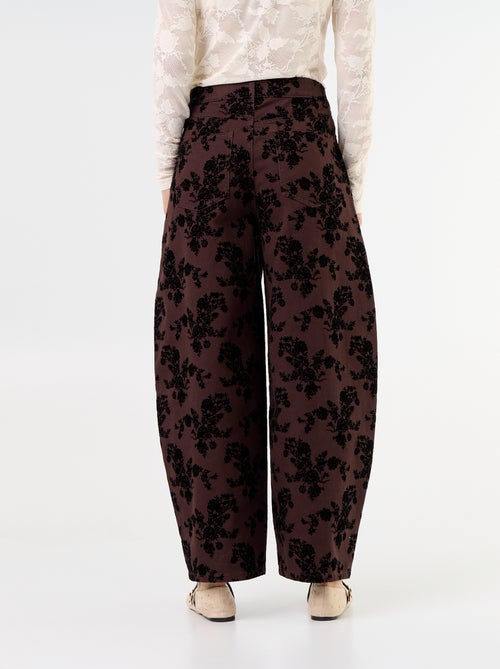 Pantaloni a forma a botte con stampa floccata - Kiabi