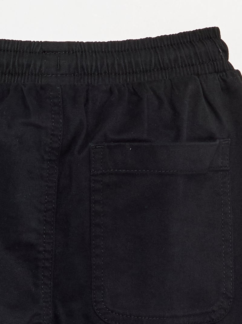 Pantaloni da jogging in twill - vestibilità aderente Nero - Kiabi