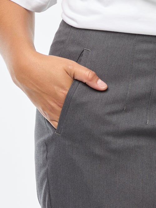 Pantaloni dritti a vita alta - Kiabi Pantaloni dritti a vita alta - Kiabi