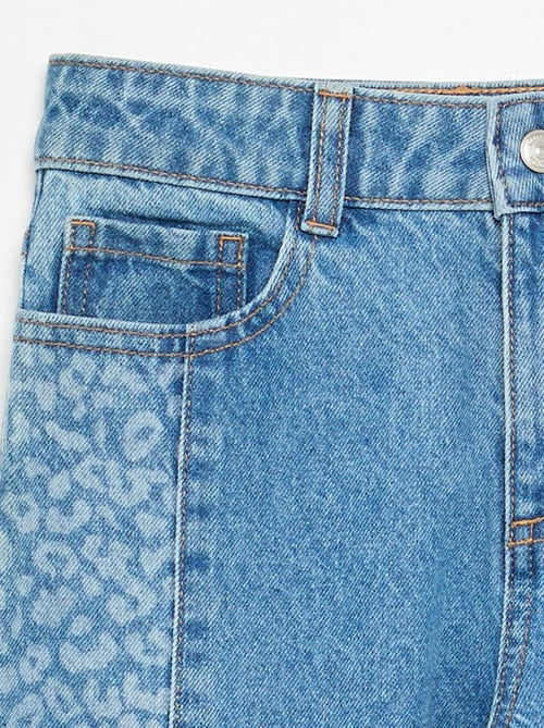 Pantaloni in denim con inserti stampati - Kiabi Pantaloni in denim con inserti stampati - Kiabi
