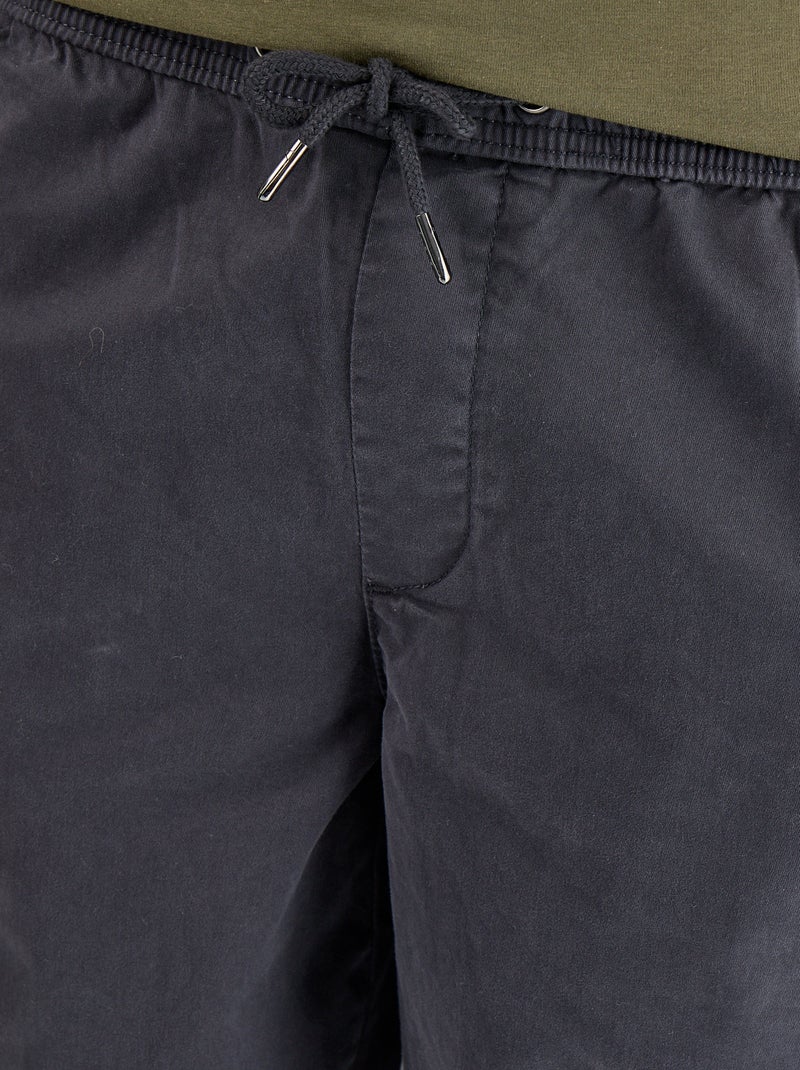 Pantaloni in tessuto effetto pelle di pesca Nero - Kiabi