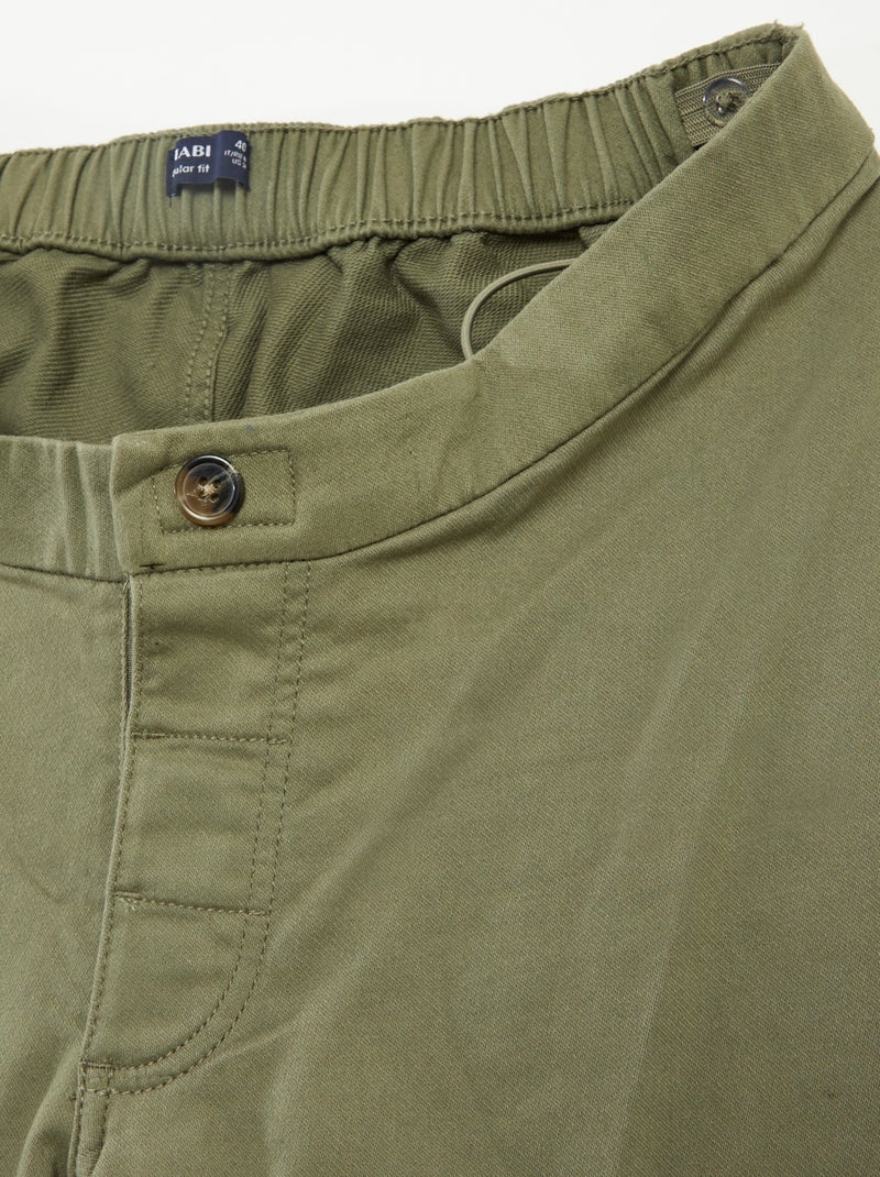 Pantaloni regular con tasche a patta - collezione facile da indossare VERDE - Kiabi
