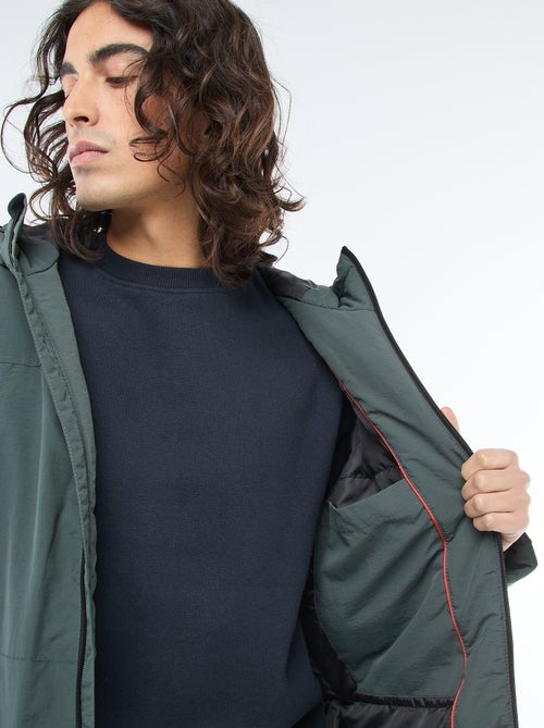Parka leggera con cappuccio idrorepellente - Kiabi Parka leggera con cappuccio idrorepellente - Kiabi