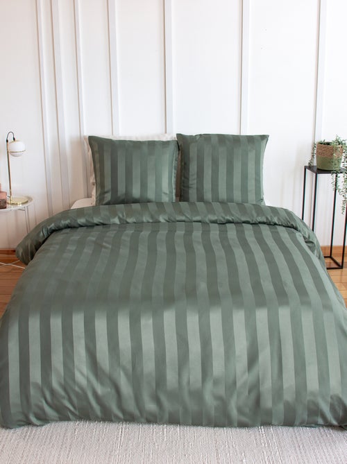 Parure de lit 1 ou 2 personnes en satin + 2 taies - Kiabi