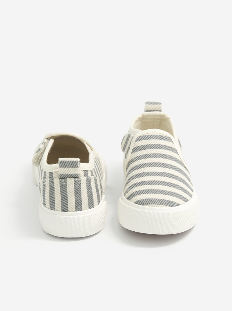 Patterned Slip-On Sneakers with Hook-and-Loop Straps Blue - Kiabi