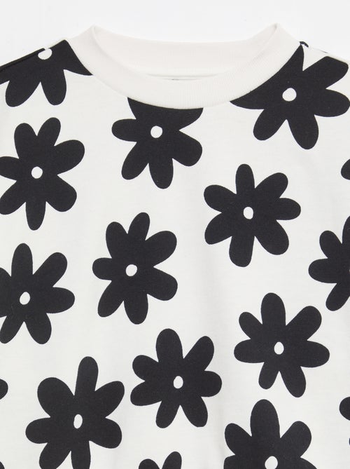Patterned Sweatshirt with Round Neck - Kiabi Patterned Sweatshirt with Round Neck - Kiabi