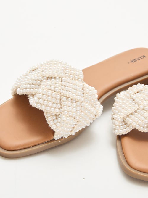 Perlenbesetzte geflochtene Sandalen - Kiabi