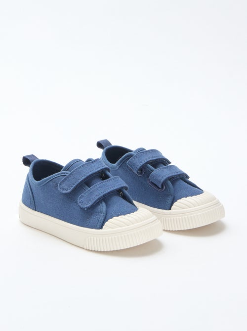 Plain Canvas Sneakers - Kiabi
