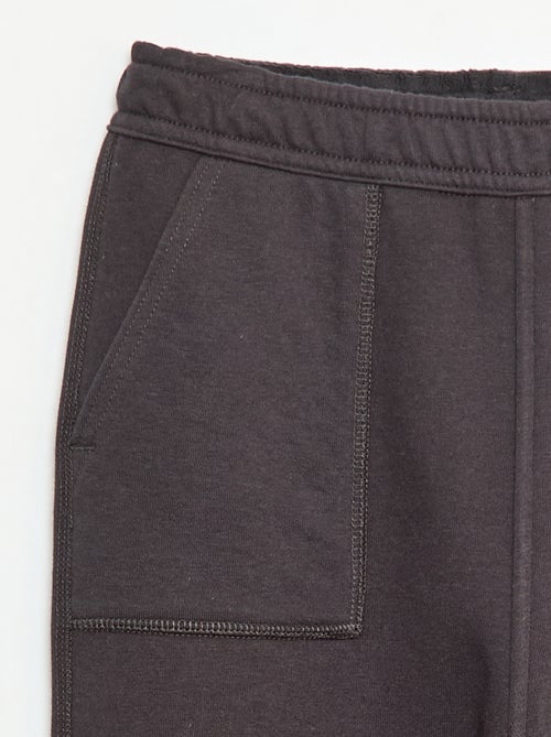 Plain Joggers with 2 Pockets - Kiabi Plain Joggers with 2 Pockets - Kiabi