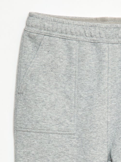 Plain Joggers with 2 Pockets - Kiabi Plain Joggers with 2 Pockets - Kiabi