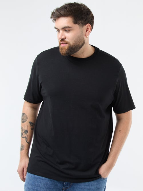 Plain regular fit t-shirt - Kiabi Plain regular fit t-shirt - Kiabi