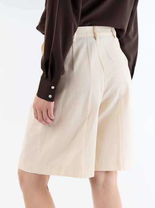 Pleated Wide-Leg Linen Blend Bermuda Shorts - Kiabi Pleated Wide-Leg Linen Blend Bermuda Shorts - Kiabi