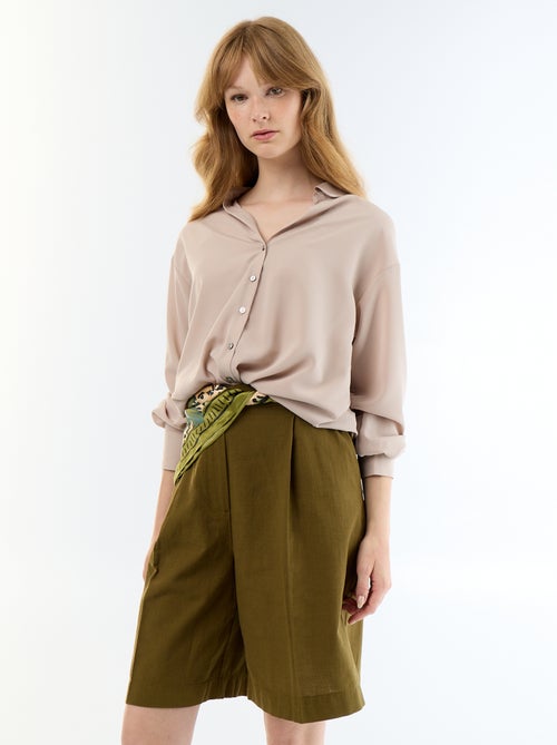 Pleated Wide-Leg Linen Blend Bermuda Shorts - Kiabi Pleated Wide-Leg Linen Blend Bermuda Shorts - Kiabi